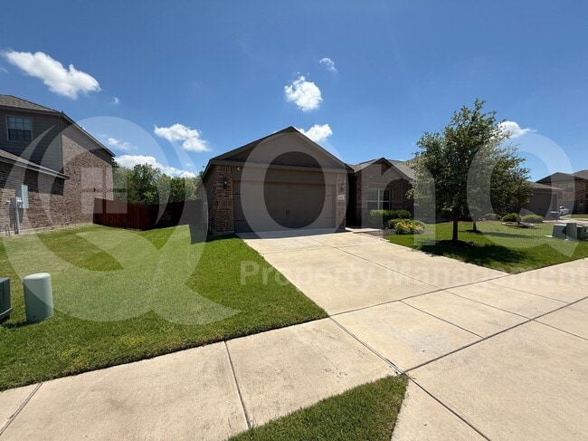 Building Photo - 1625 Kim Loan Dr