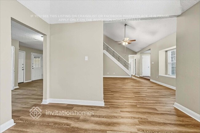 Building Photo - 8713 Wood Glen Dr