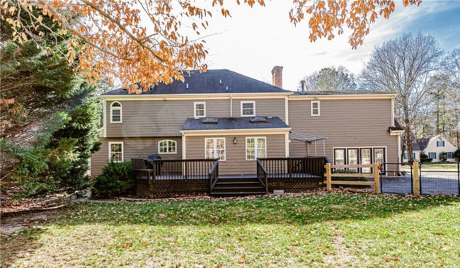 Building Photo - 13908 Beechwood Point Cir