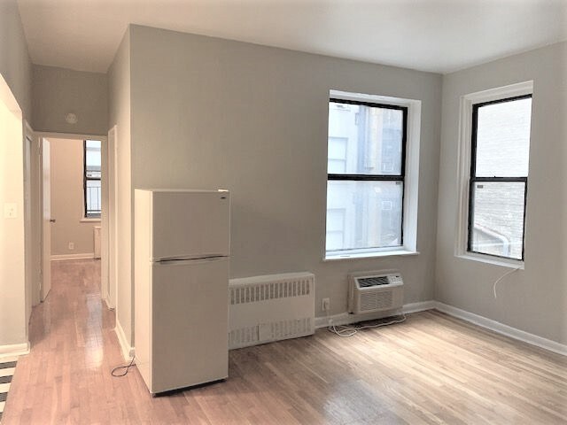 Sala de estar - 115 W 27th St