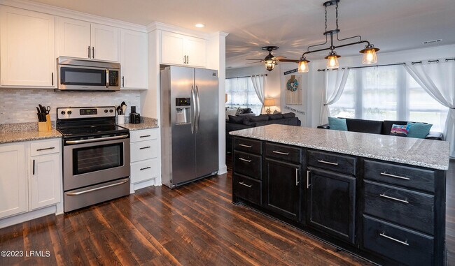 Foto del edificio - 3003 Cypress St.