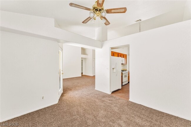 Building Photo - 4904 Spring Falls Way