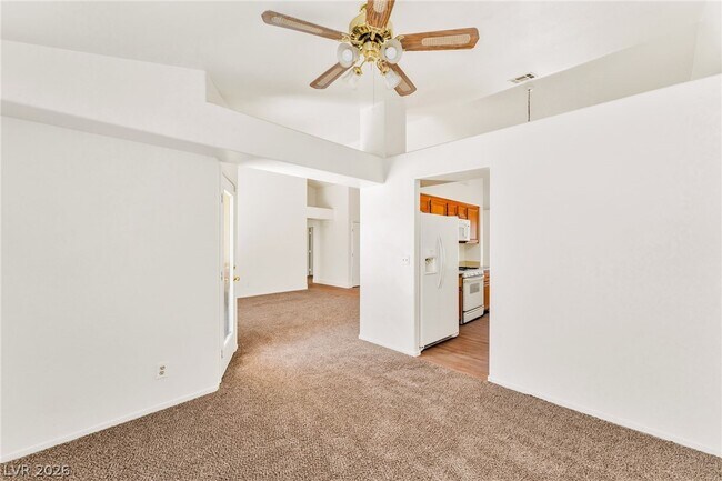Foto del edificio - 4904 Spring Falls Way