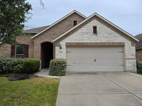 Building Photo - 26502 Green Heron Dr