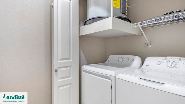 Foto del edificio - 15777 Quorum Dr