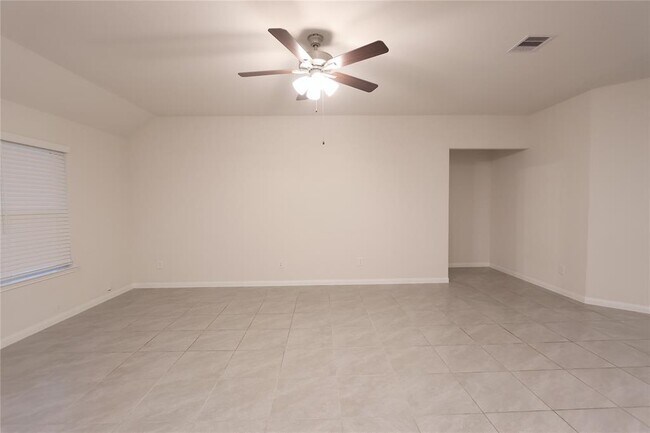 Building Photo - 3011 Lori Ann Ct