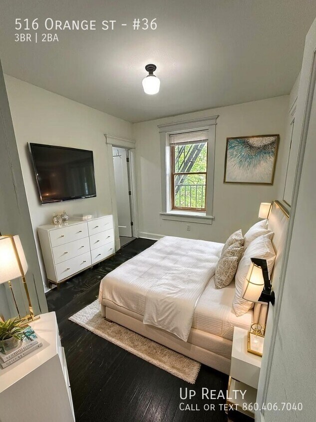 Building Photo - 516 Orange St