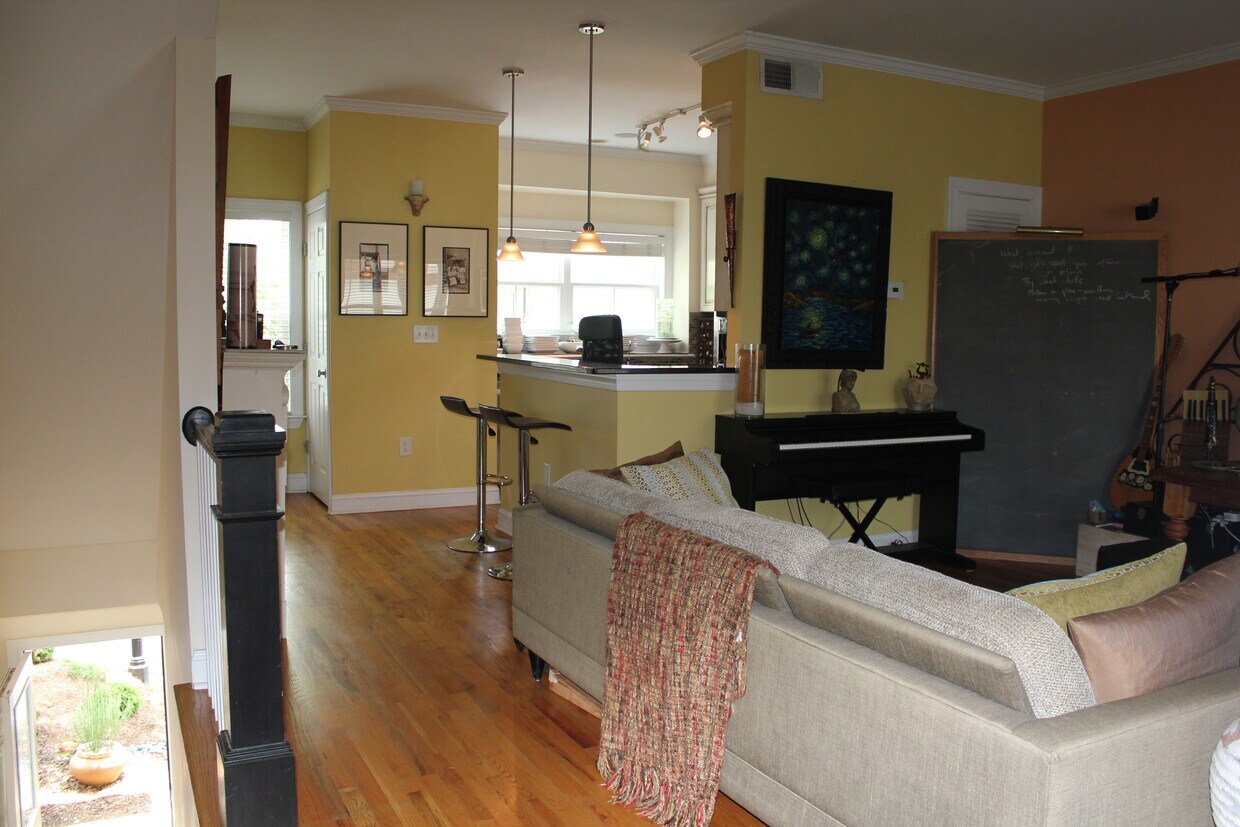Foto principal - 312 Carlyle Park Dr