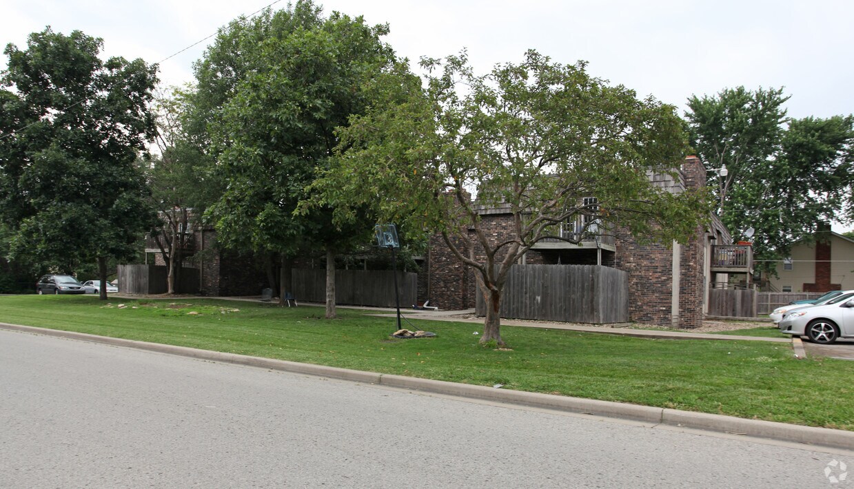 Foto del edificio - Virginia Lane Apartments