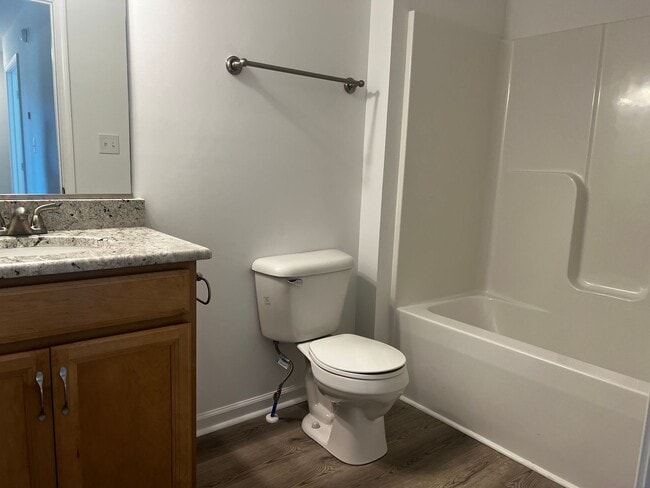 Building Photo - 723 Burks Hill Rd