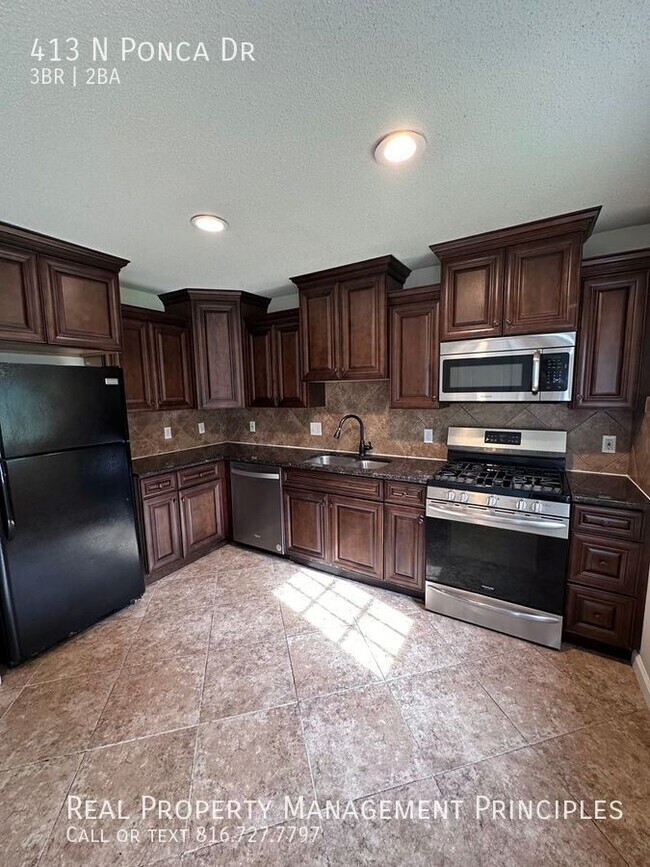 Foto del edificio - 413 N Ponca Dr
