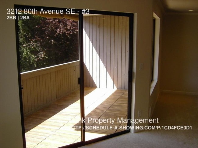 Building Photo - 2 bedroom in Mercer Island WA 98040
