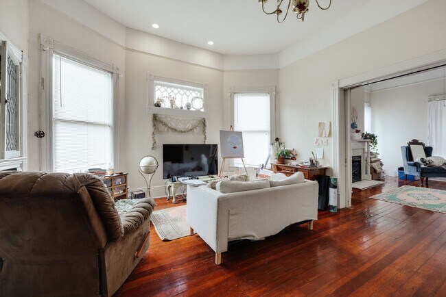 Foto del edificio - 295 Oglethorpe Ave