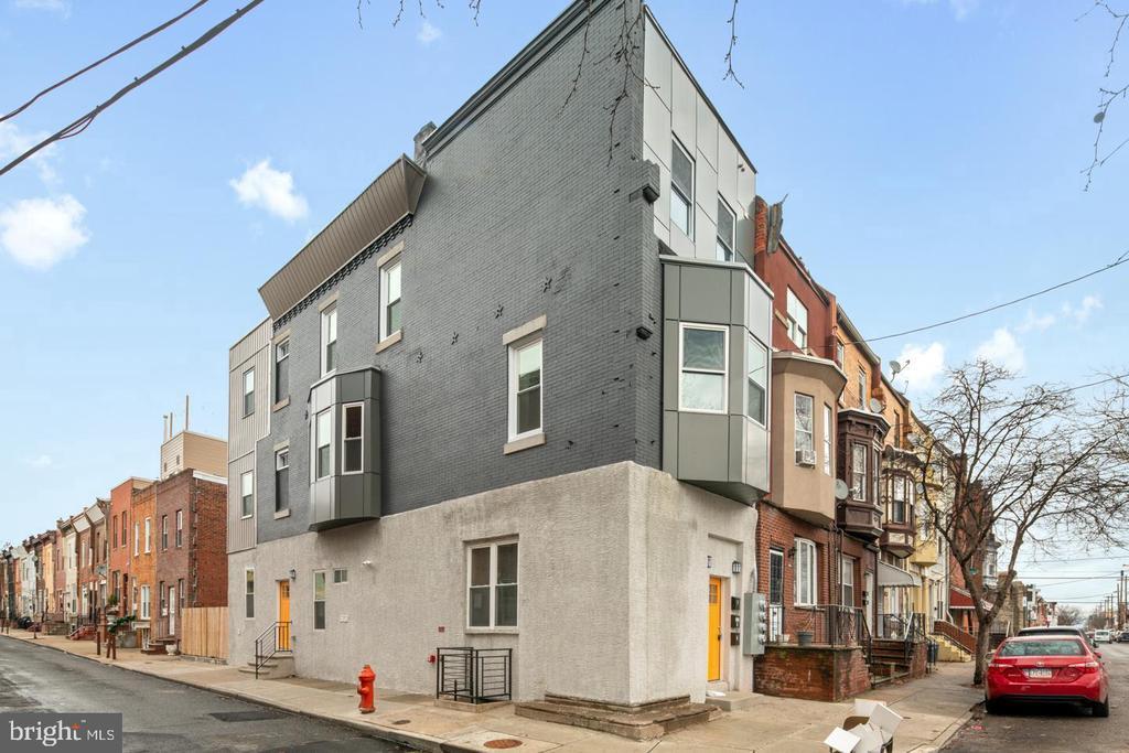 Foto principal - 2327 Wharton St