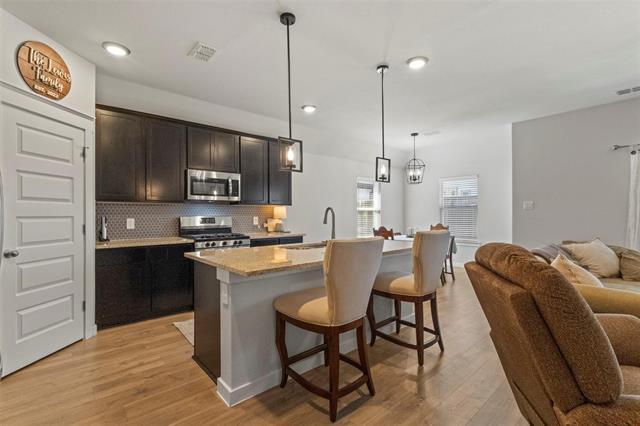 Foto del edificio - 2417 Spring Side Dr