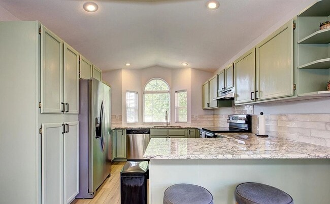 Building Photo - 3 bed 2 bath home in the Meridians Glennfield Manor Subd, just off Linder Rd and N Cherry Ln.