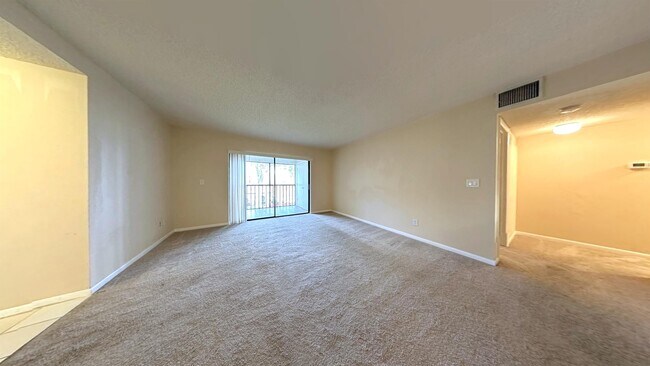Building Photo - 2971 Estancia Blvd