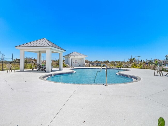 Building Photo - 27 Gulfstream Way