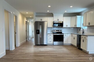 Building Photo - 205 Wyldwood Wy