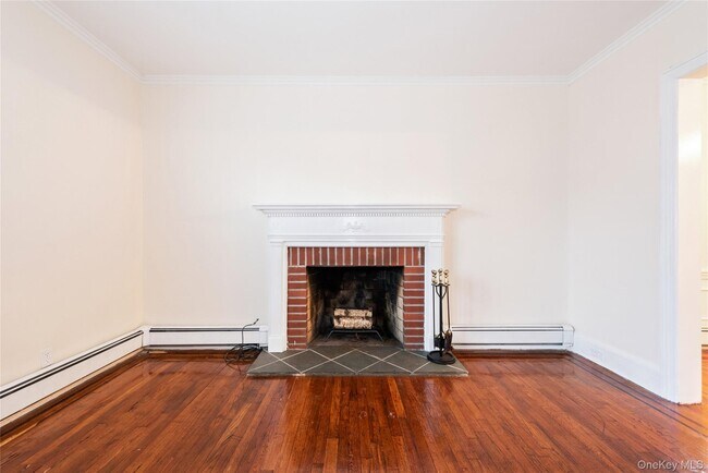 Foto del edificio - 166-23 24th Ave