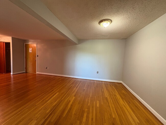 Foto del edificio - 119 Store Ave