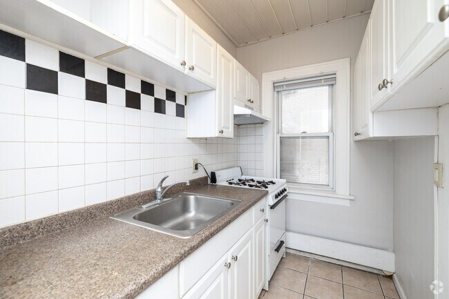 2 habitaciones, 1 baño - 720 pies cuadrados - Cocina - 1st Avenue Flats