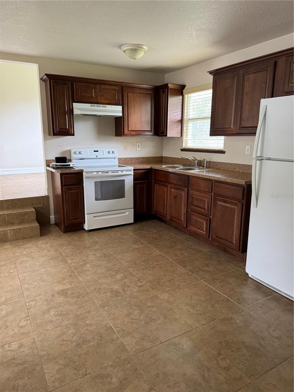 Foto del edificio - 2824 Avenue G NW