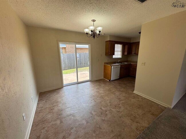 Building Photo - 4205 Wrangler Dr
