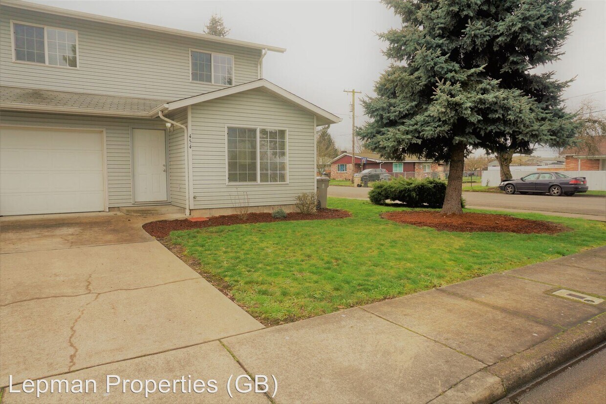 Foto principal - 440-454 20th Ave SW
