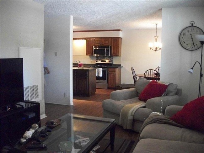 Foto del edificio - 1824 S 8TH St