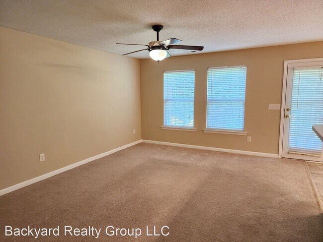 Building Photo - 2 br, 2.5 bath House - 276 Fox Creek Blvd