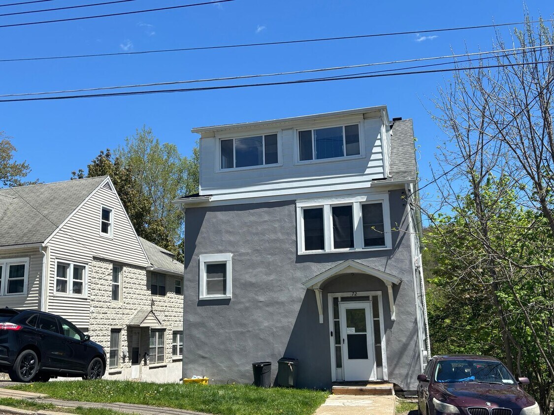 Foto del edificio - 72 Virginia Ave