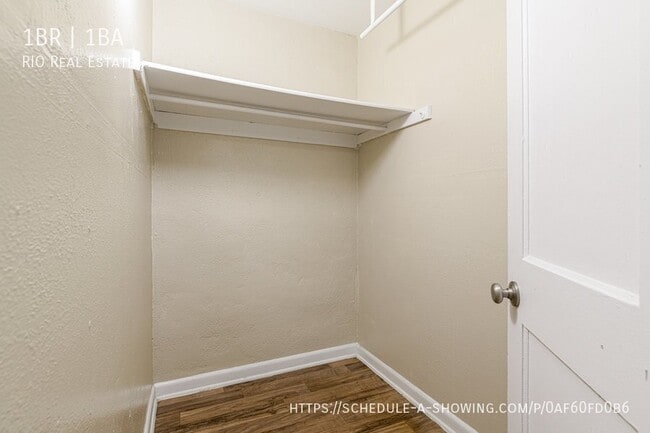 Foto del edificio - 1030 N Pearl St