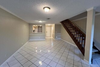 Building Photo - 10808 Cypress Glen Dr