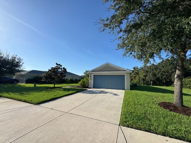 Building Photo - Luxury Living in Harrison Ranch – 3BR Lake...