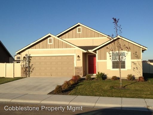 Foto principal - 2149 N Sepia Ave