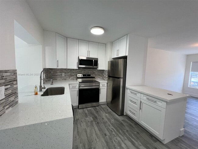 Foto del edificio - 6761 Sheridan St