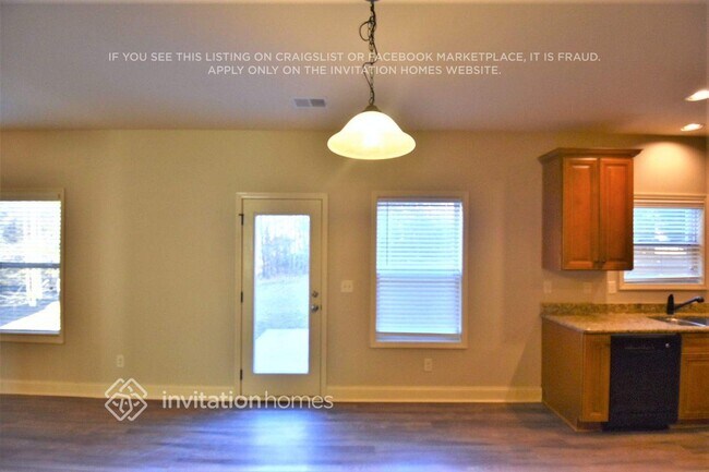 Foto del edificio - 948 Pine Ln
