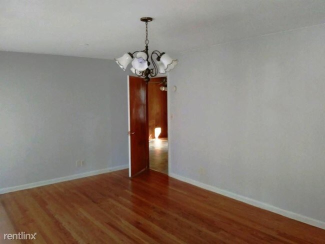 Foto del edificio - 3 br, 2 bath House - 3022 Thurman Rd
