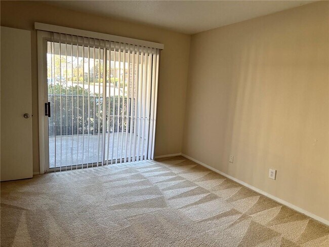 Foto del edificio - 3301 Henderson Mill Rd