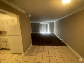 Building Photo - 1830 Maravilla Ave