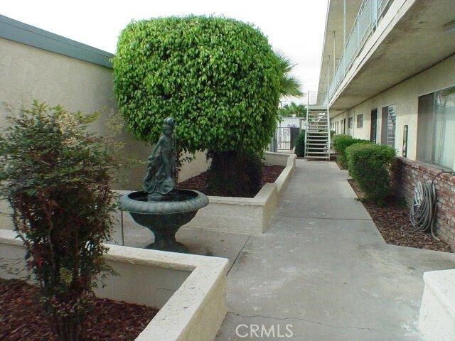 Foto del edificio - 15015 Gramercy Pl