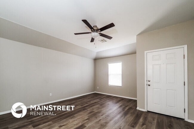 Building Photo - 5621 Gadwall Rd