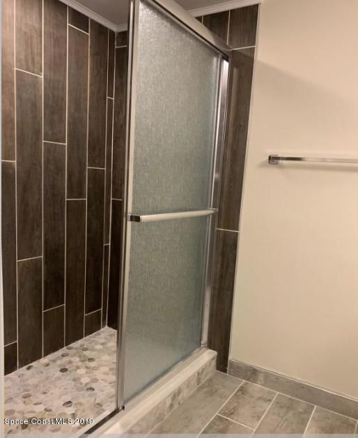 Building Photo - Beachside beauty! Updated 2nd floor unit in Beach Club!