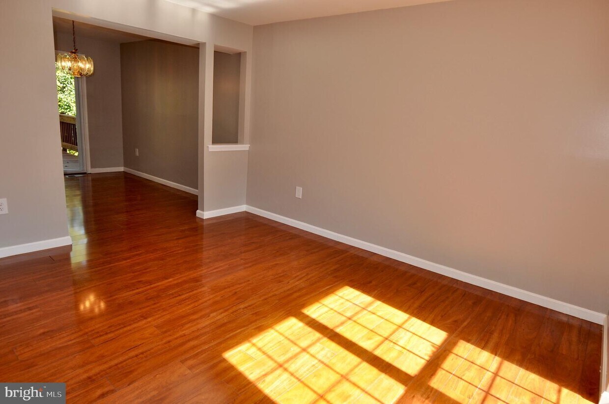 3176 Harvard St, Woodbridge, VA 22192 Townhome Rentals in Woodbridge