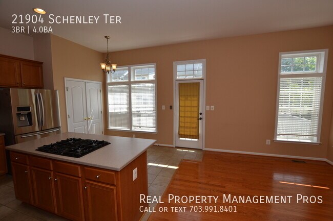 Foto del edificio - 21904 Schenley Terrace