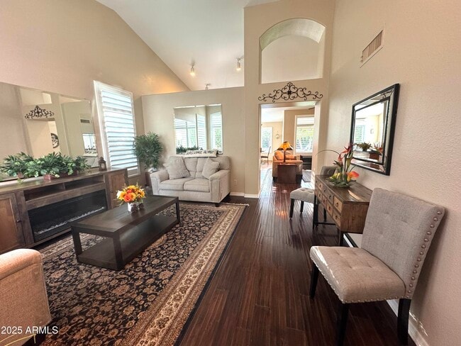 Building Photo - 4435 E Cathedral Rock Dr