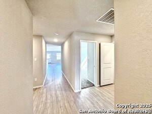 Foto del edificio - 506 Blue Stem Rd