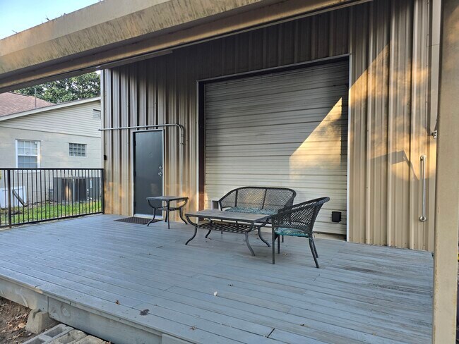 Building Photo - 3612 Barry Ave