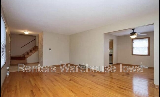 Building Photo - 4011 E Tiffin Ave